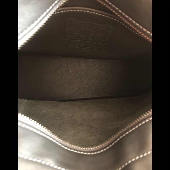 COACH Tote - Picture 5 of 5